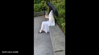 润羽露西娅骚女找人玩3P